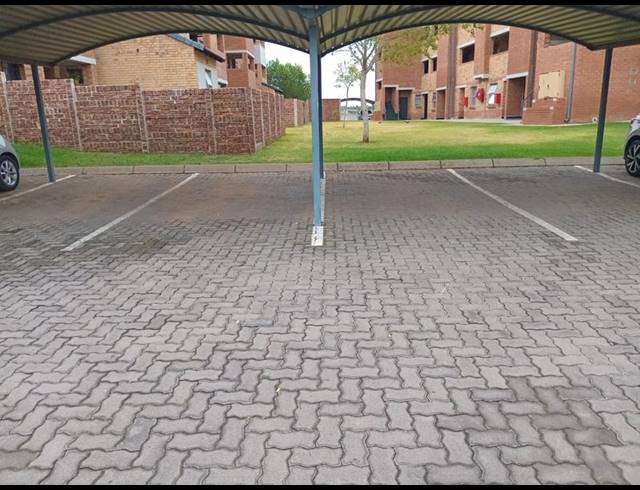 2 BEDROOM PROPERTY TO RENT IN HEUWELOORD